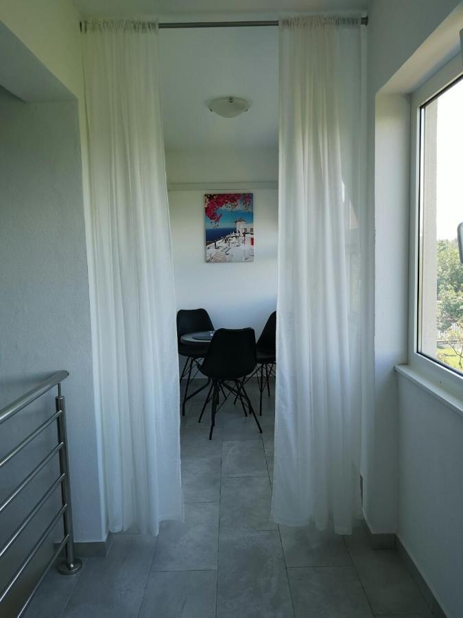 Studio Apartment Zen Murine Exterior foto